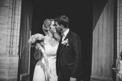 1_pompignan-photographe-mariage-sortie-eglise-GB-studiophoto.com_