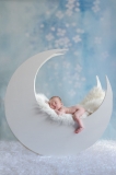 1_toulouse-photographe-bebe-dans-la-lune-GB-studiophoto.com_