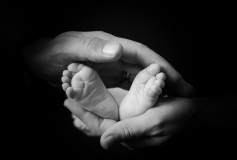 2_balma-photographie-naissance-creative-bebe-GB-studiophoto.com_