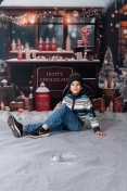 seance-photo-a-blagnac-enfant-famille-decor-studio